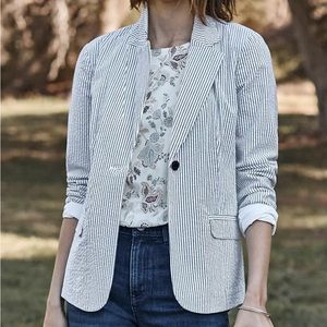 J.Jill Seersucker Blazer Sz XL tall Stripes One Button Flap Pockets Navy jacket